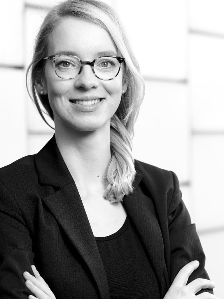 Portrait of Claudia Ölke