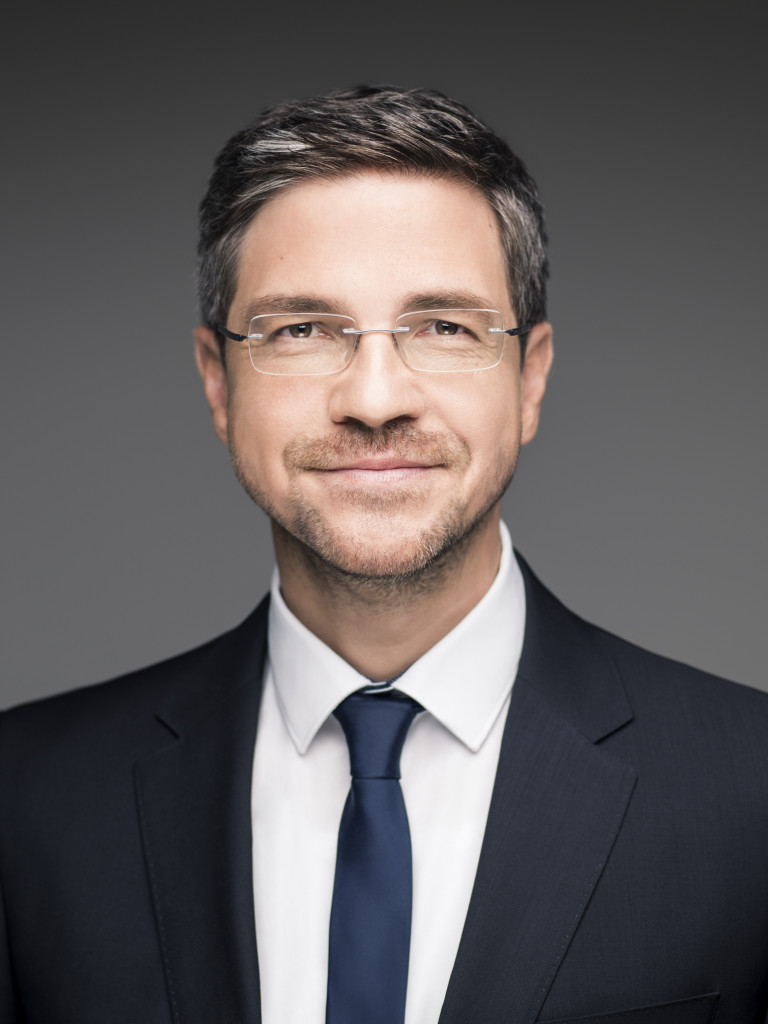 Portrait of Mike Schubert