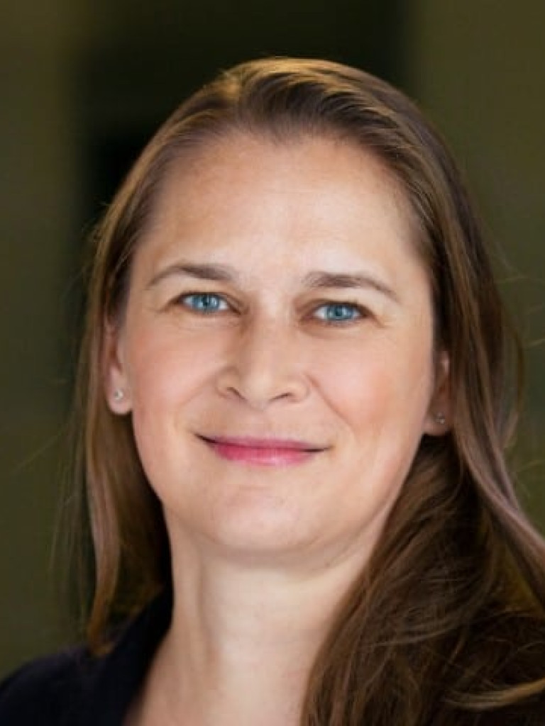 Portrait of Nadine Rink