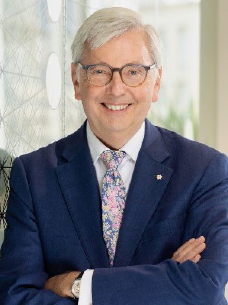 Portrait Stephen Toope