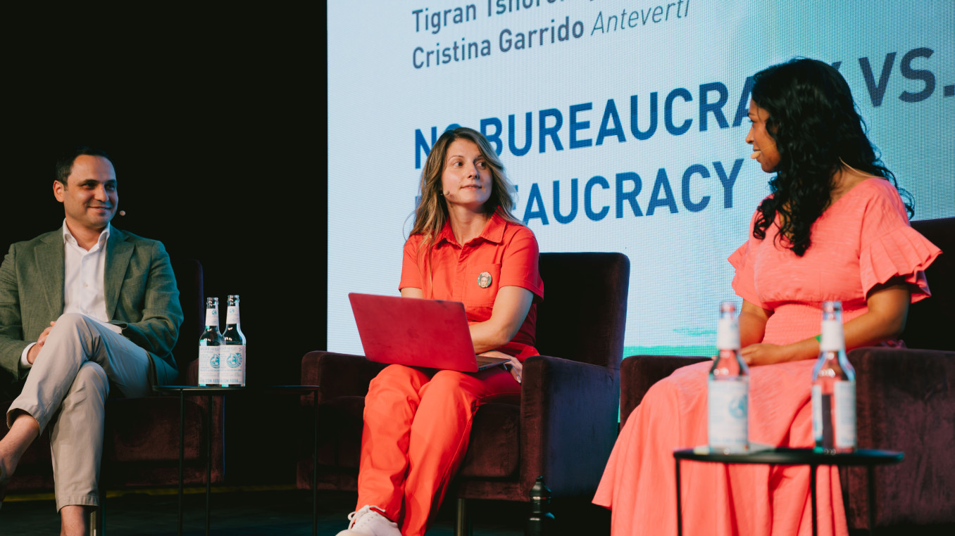 speaker on impact stage